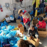 scouting for food packing photo