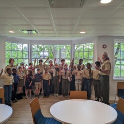 Scouts read sacred texts