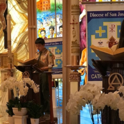 Scouts read sacred texts